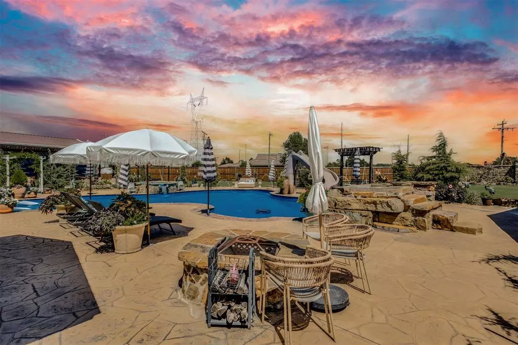 Oklahoma City, OK 73173,7108 SW 118th ST