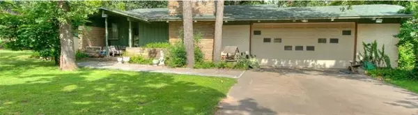 1616 Oakhill DR, Oklahoma City, OK 73127