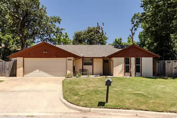 8101 NW 8th ST, Oklahoma City, OK 73127