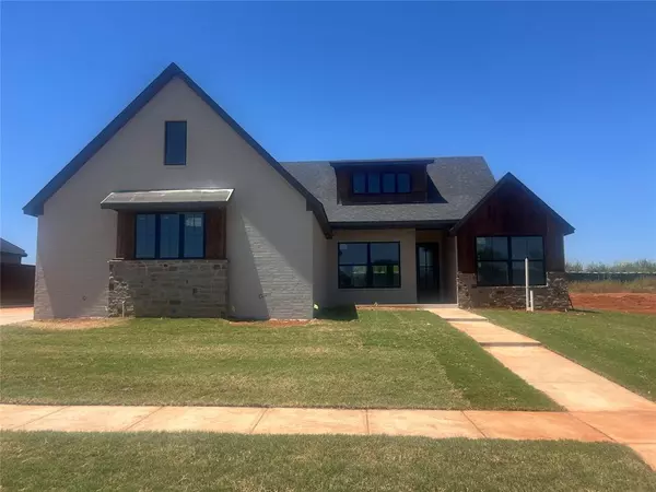 10809 Highland DR, Yukon, OK 73099