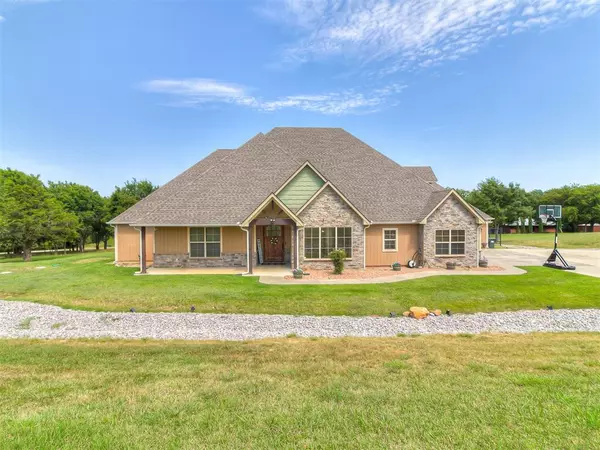 1621 Ponderosa DR, Sulphur, OK 73086