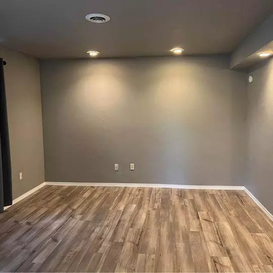 Oklahoma City, OK 73127,822 Greenvale RD