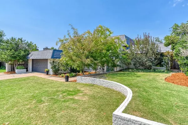 Oklahoma City, OK 73132,5909 Queens Gate RD