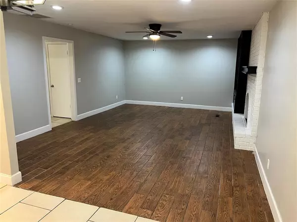 Oklahoma City, OK 73132,6804 Lancer LN