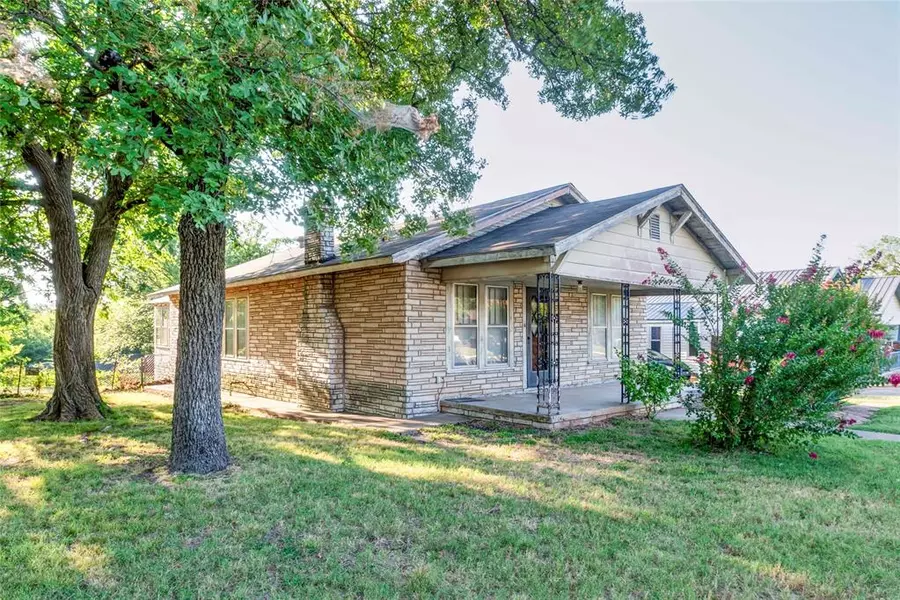 802 Bennett BLVD, Chandler, OK 74834