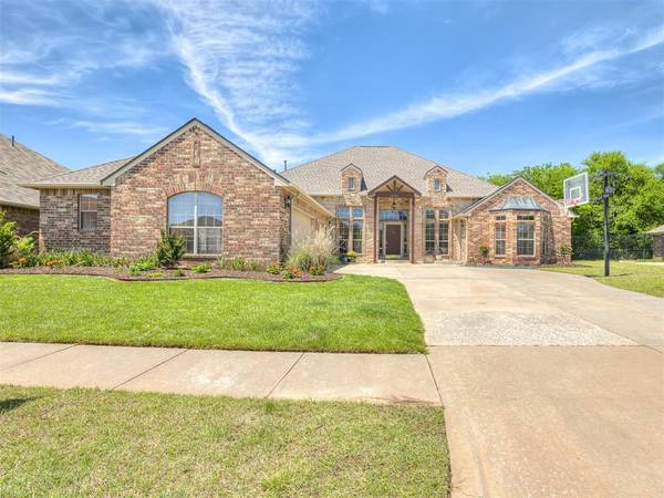 14501 Fossil Creek LN, Oklahoma City, OK 73134