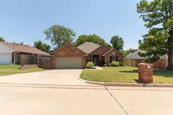 Midwest City, OK 73130,2058 Huntington RD