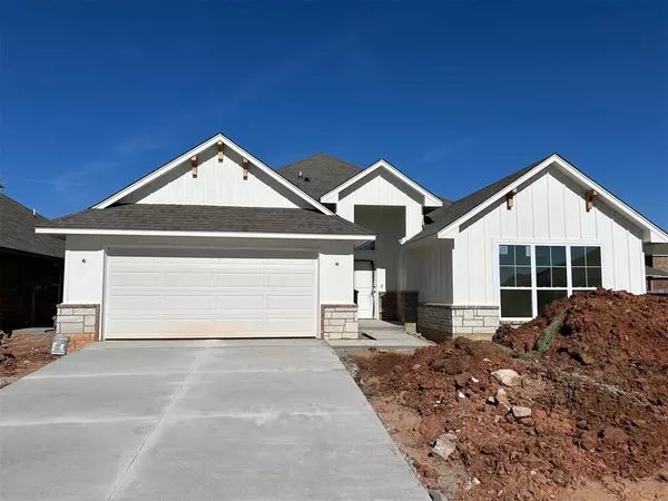 19600 Taggert DR, Edmond, OK 73012