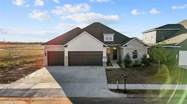 16109 Navarra WAY, Oklahoma City, OK 73170