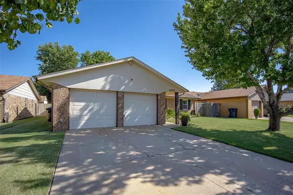 Yukon, OK 73099,10437 Dover DR