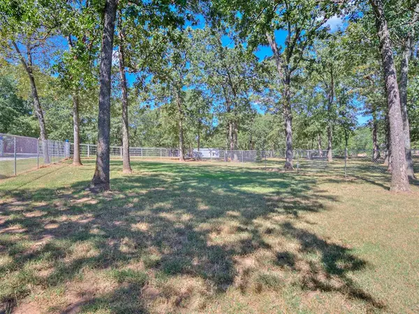 Tecumseh, OK 74873,21432 Ina PL