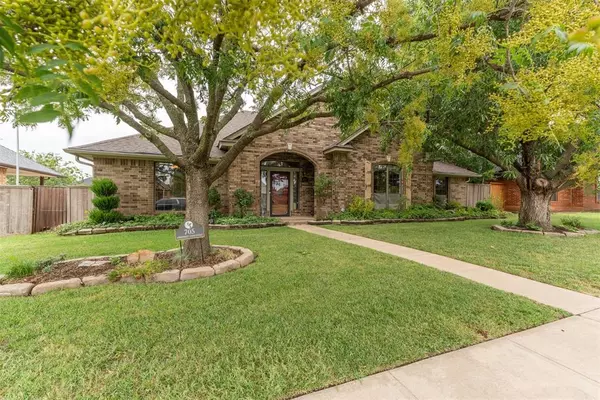 705 NW 142nd ST, Edmond, OK 73013