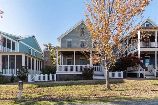 25 Boulevard, Carlton Landing, OK 74432