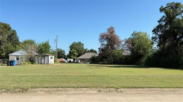 Midwest City, OK 73130,10359 Le Jean DR