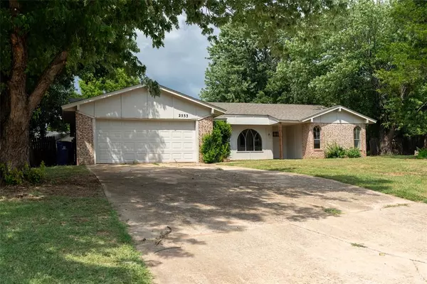 2533 Indian Creek CT, Oklahoma City, OK 73120