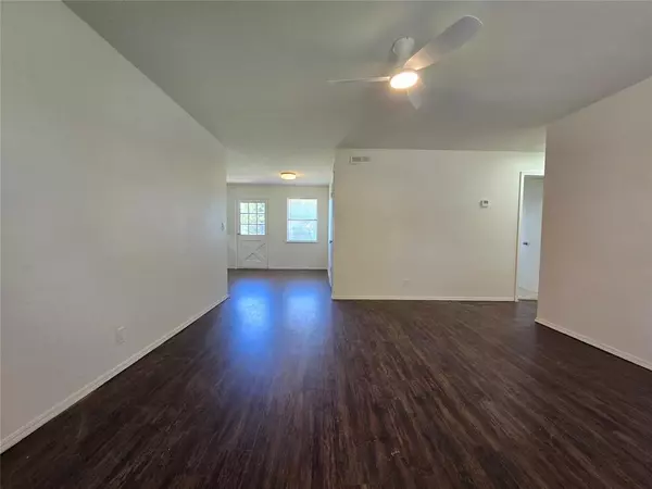 Tecumseh, OK 74873,1218 Pond Creek DR