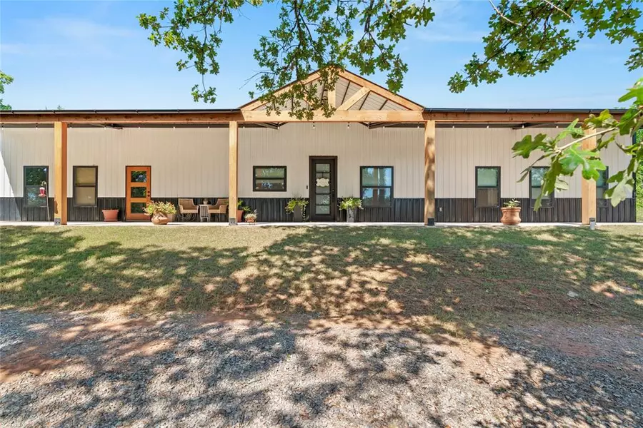 8784 N Harrah RD, Harrah, OK 73045