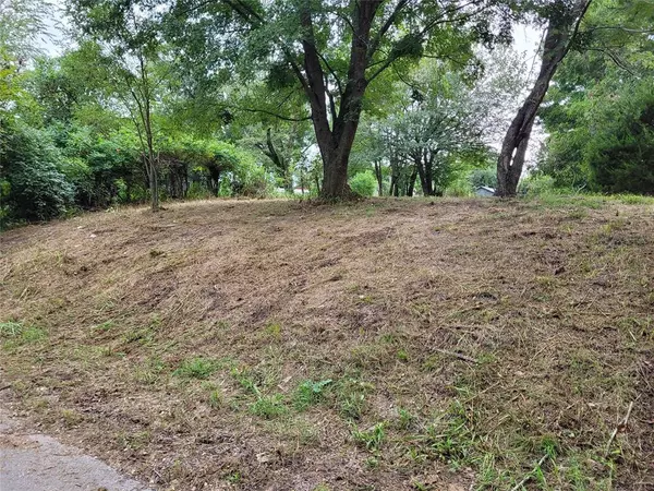 Shawnee, OK 74801,312 S Minnesota AVE