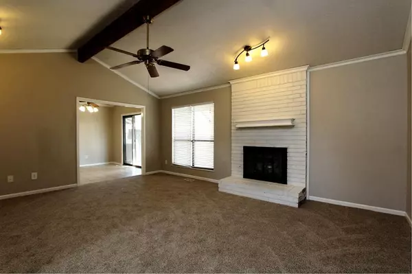 Yukon, OK 73099,10340 Exter AVE