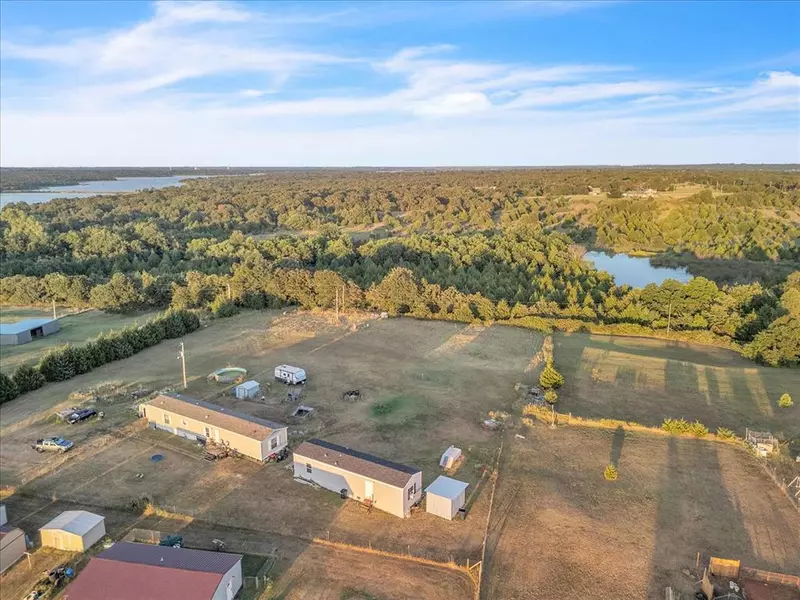189 Terry LN, Mcloud, OK 74801