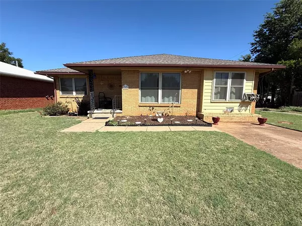 Kingfisher, OK 73750,602 W OKLAHOMA AVE