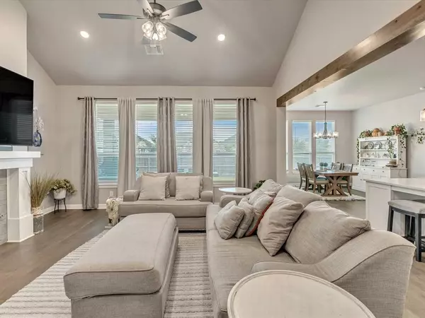 Edmond, OK 73012,18020 Marea DR