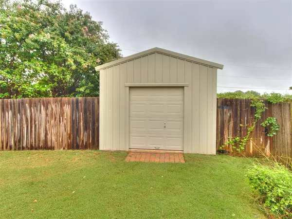 Chickasha, OK 73018,3031 Heatherwood DR