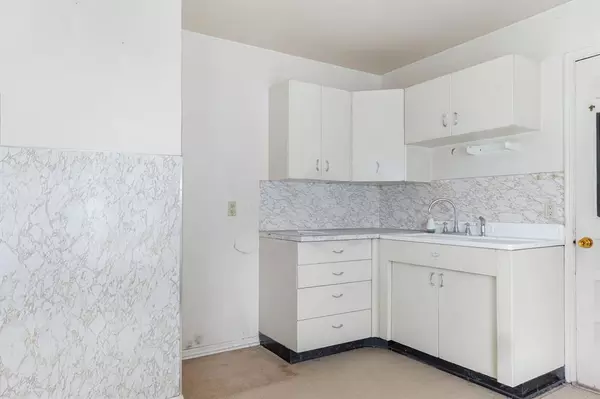 Del City, OK 73115,3904 SE 25th ST