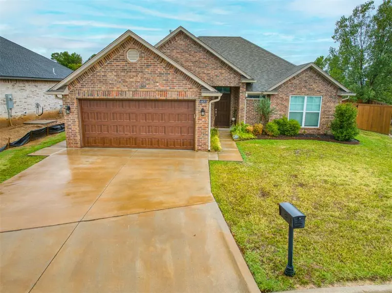 4400 Peach Tree, Shawnee, OK 74804