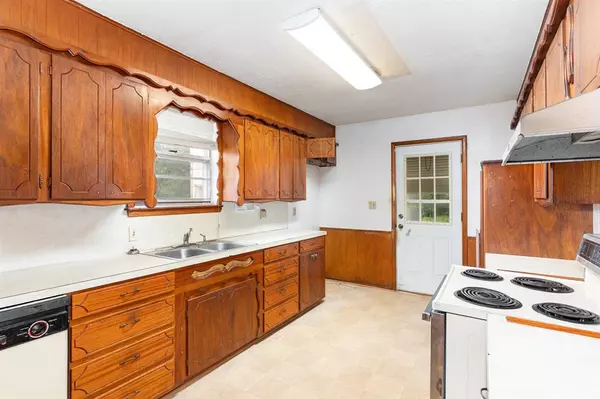 Oklahoma City, OK 73129,829 SE 32nd ST