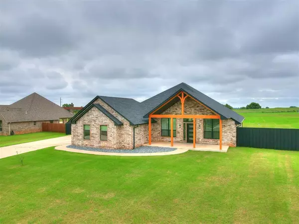 Blanchard, OK 73010,1379 County Street 2977