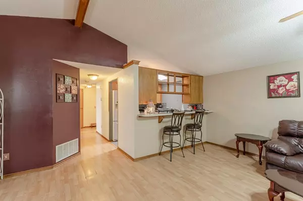 Moore, OK 73170,2123 Parkview DR