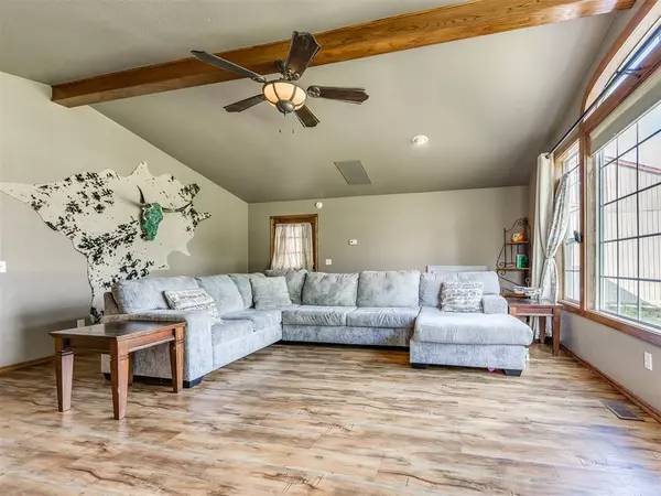 Choctaw, OK 73020,900 N Choctaw RD