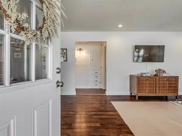 Oklahoma City, OK 73116,3032 Somerset PL