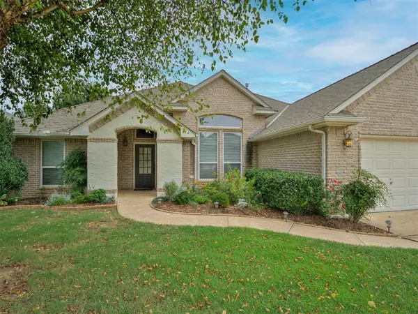 Edmond, OK 73013,16004 Bravado PL