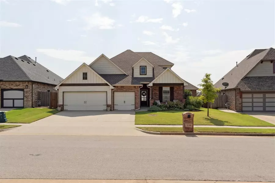 3100 Drake Crest DR, Edmond, OK 73034