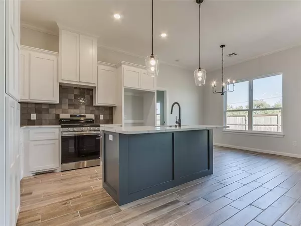 Edmond, OK 73012,3301 NW 178th TER