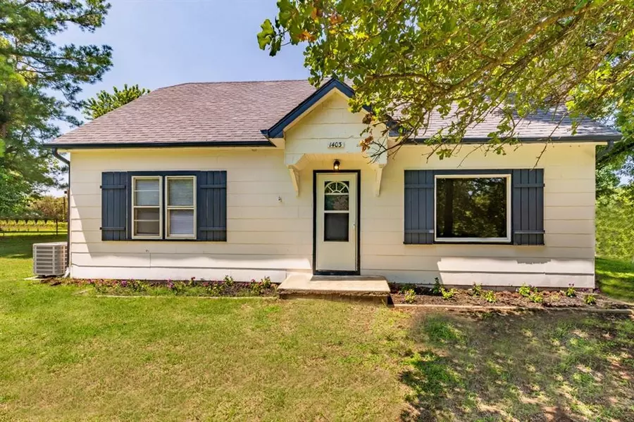 1403 N 1st ST, Harrah, OK 73045