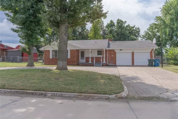 Midwest City, OK 73110,104 W Silver Meadow DR