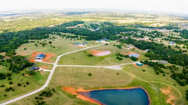 Purcell, OK 73080,40 201st ( LOT 14) ST