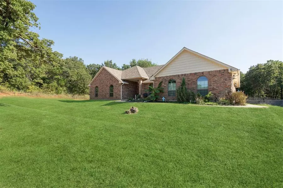 20922 Jaimie DR, Harrah, OK 73045