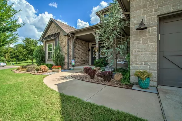 Edmond, OK 73034,3916 Lakeshire Ridge CT