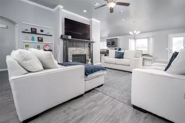 Norman, OK 73072,512 Laleh CT