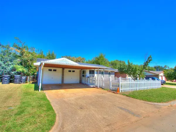 Moore, OK 73160,625 NW 18th PL