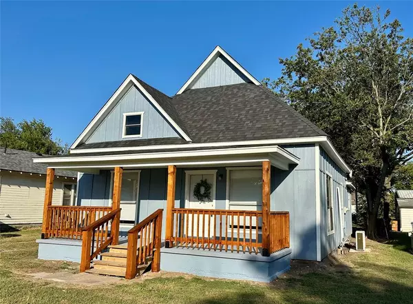 Shawnee, OK 74801,605 N Pottenger