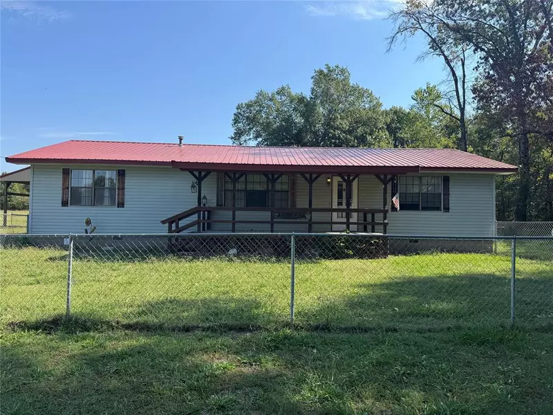 36106 E 1140 RD, Weleetka, OK 74880