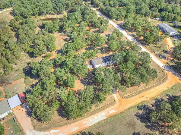 Tecumseh, OK 74873,33575 Cherokee LN