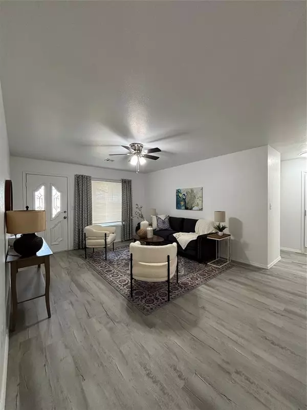 Moore, OK 73160,Address not disclosed