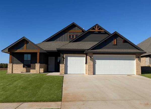 632 Honey Springs LN, Shawnee, OK 74804