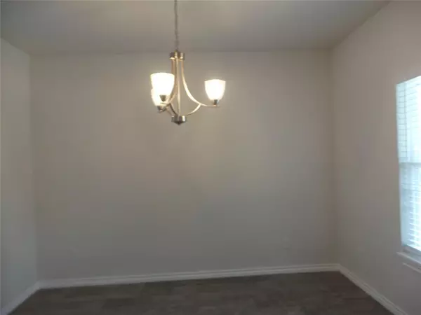 Oklahoma City, OK 73117,1737 NE 11th ST